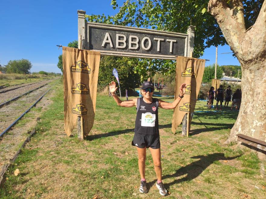 Atletismo: Mirta Domínguez terminó primera en Abbott